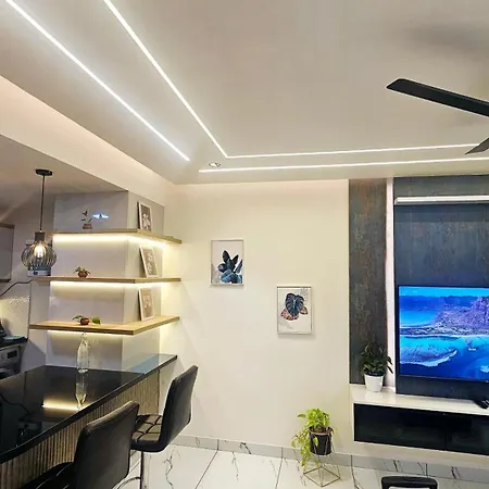 Luxury Apartment In Thiruvanthapuram City Thiruvananthapuram Exterior photo
